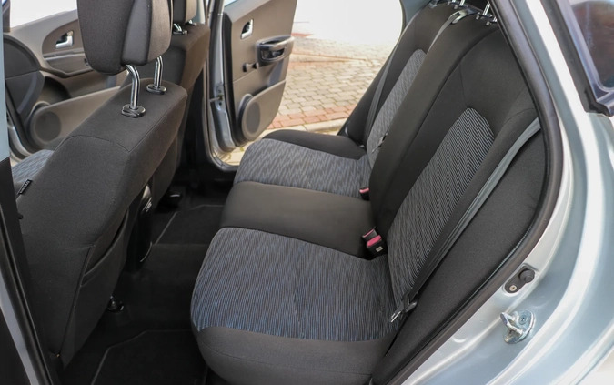 Kia Ceed cena 13900 przebieg: 214435, rok produkcji 2009 z Polanica-Zdrój małe 667